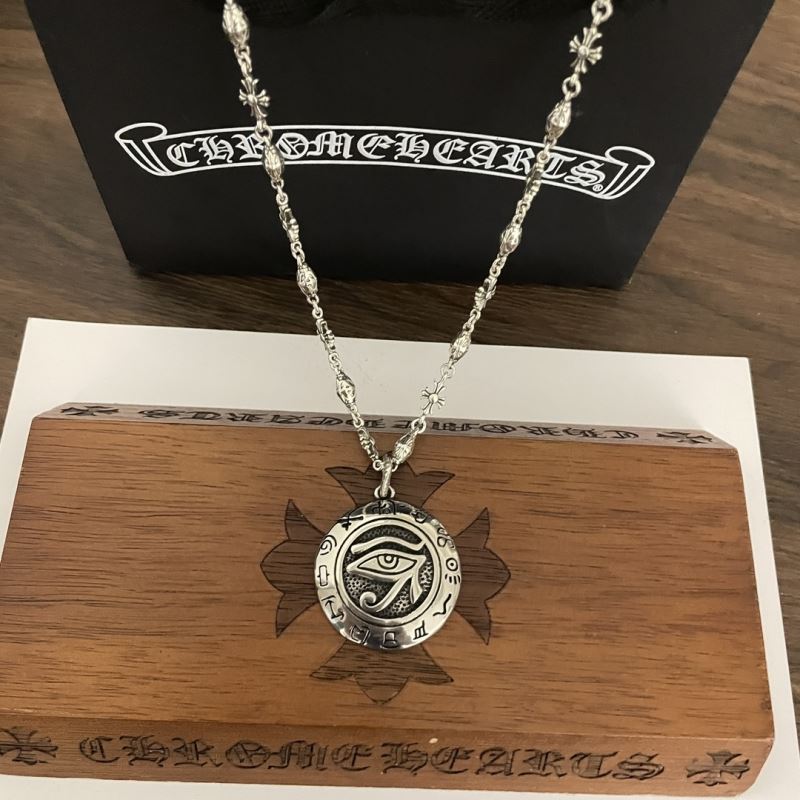 Ch**me He**ts necklaces
